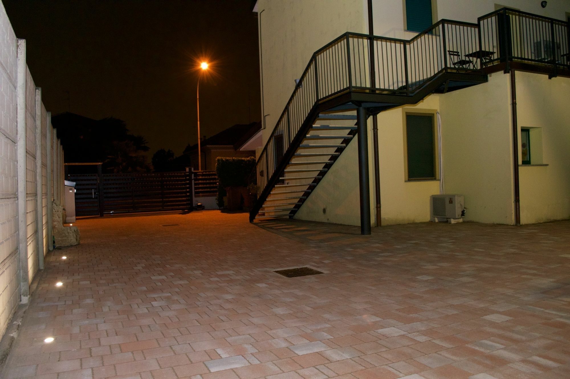 Appartamenti Rho Milan Bagian luar foto